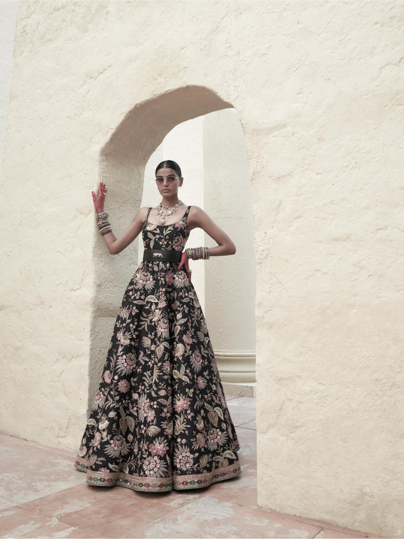 Buy 64/8XL Size Fancy Bridal Wear Plus Size Lehenga Choli Online for Women  in USA